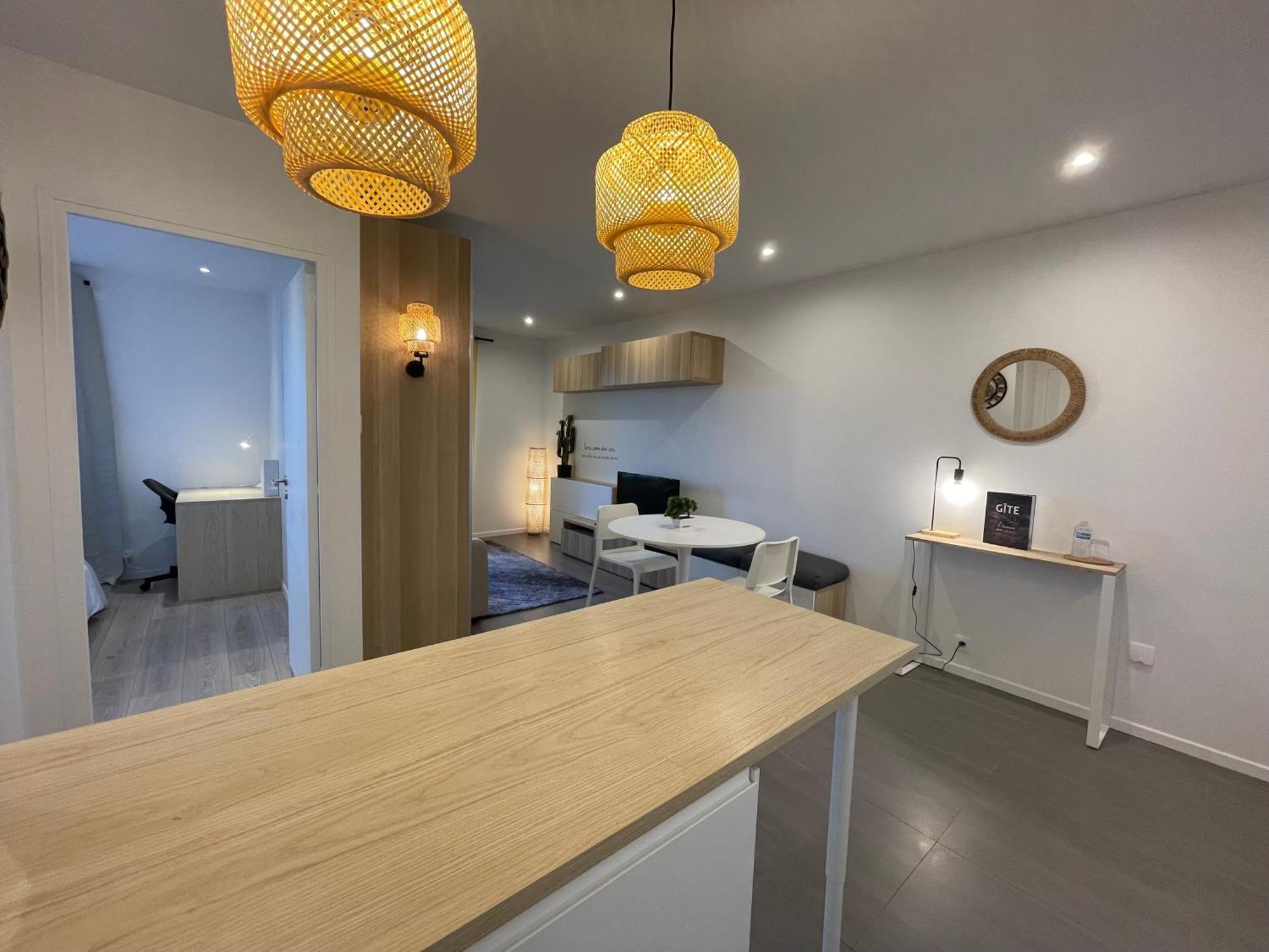 Sunset Cocoon T2 46M2 Proche Centre Ville Villejust Buitenkant foto